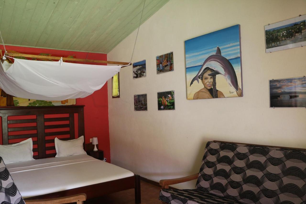 Hotel De La Baie Antsiranana Екстериор снимка